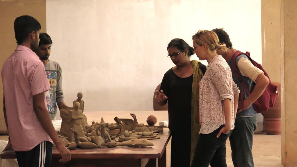 Clayfingers Art Cottage Thrissur Eksteriør bilde