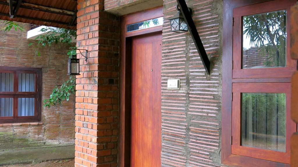 Clayfingers Art Cottage Thrissur Rom bilde